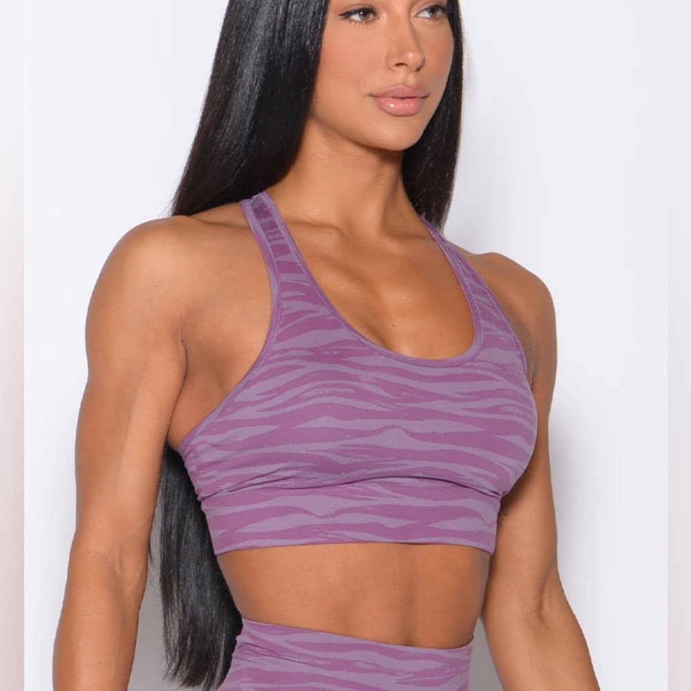 BOMBSHELL SPORTSWEAR RIVAL SPORTSBRA ORCHID PURPLE LARGE EUC